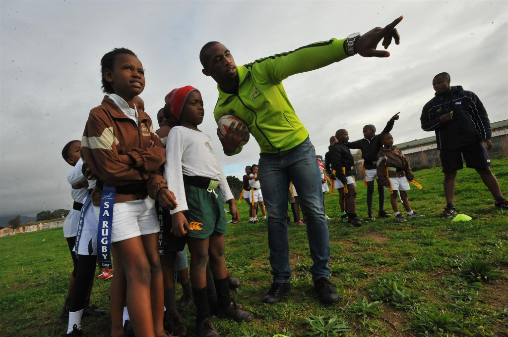 Siya Kolisi on Mandela Day - pic by Gallo Images