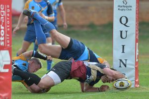 PRETORIA, SOUTH AFRICA - SEPTEMBER 16: QBR and Speedy Car Sales Vaal Reefs players during the Gold Cup match between QBR and Speedy Car Sales Vaal Reefs at Harlequin Club on September 16, 2017 in Pretoria, South Africa. (Photo by Lefty Shivambu/Gallo Images)